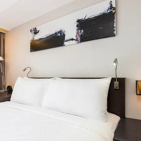 Maitria Hotel Sukhumvit 18 Bangkok - A Chatrium Collection-2
