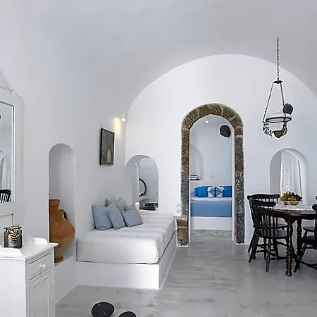 Altana Heritage Suites-2