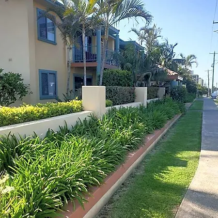 Oxley Cove Holiday Apartment-3