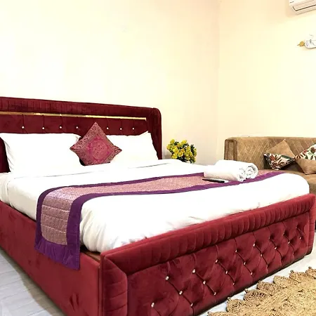 Fortune Home Service Apartment 2Bhk,Saket Near Max Hospital-3