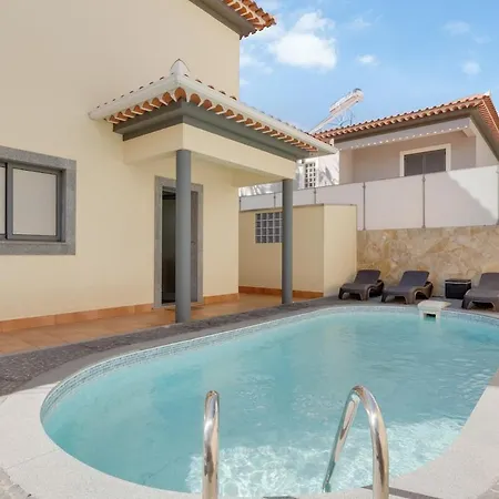 Casa Amarela With Heated Pool & Games Area-2