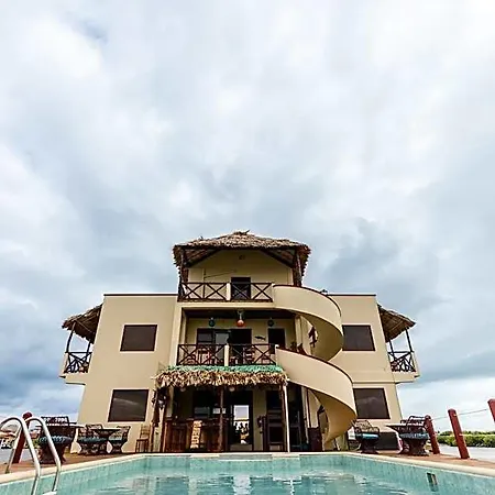 Lina Point Belize Overwater Resort-2