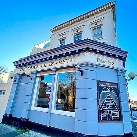 Queen Elizabeth Hostel-3