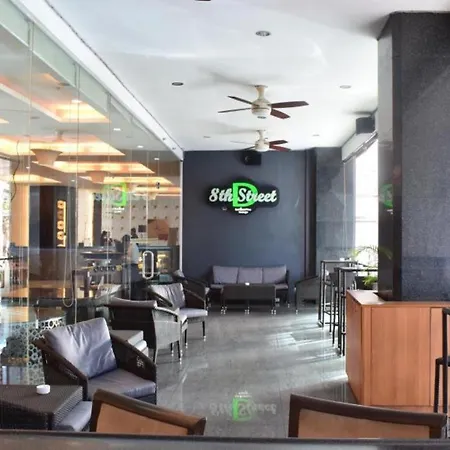 Diamond Suites & Residences-3