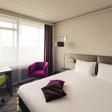 Mercure Hotel Groningen Martiniplaza-3