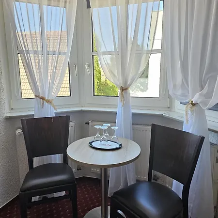 Airport Hotel Filder Post-3