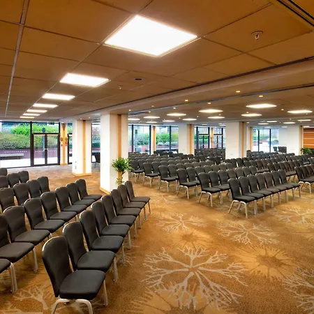 Novotel London West-2