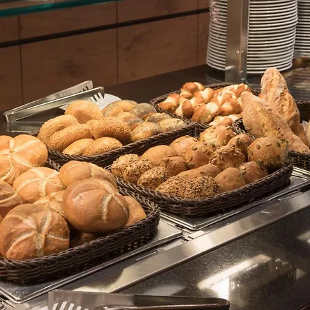 Holiday Inn Munich Unterhaching By Ihg-3