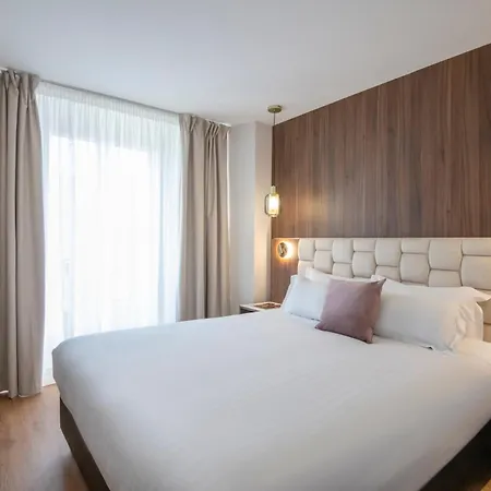 Le Cetai Cannes Beach Hotel-2