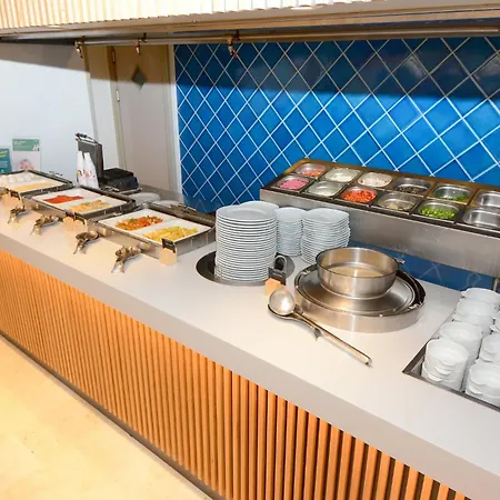 Holiday Inn Istanbul City By Ihg-2