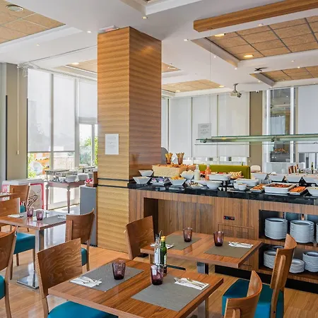 Madrid Chamartin, Affiliated By Melia-3