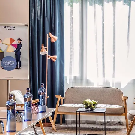 Novotel Barcelona Cornella-3