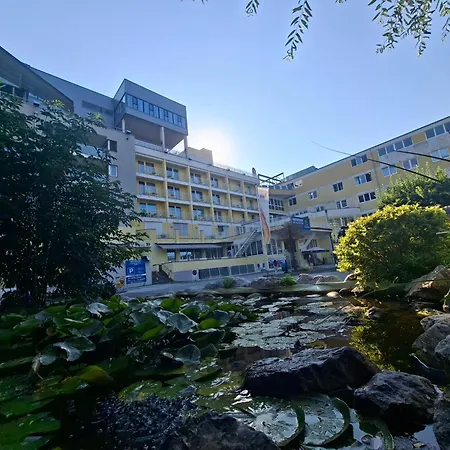 Novapark Flugzeughotel Graz-2