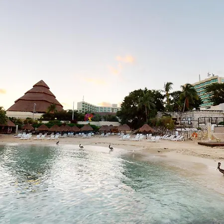 Grand Park Royal Cozumel-3