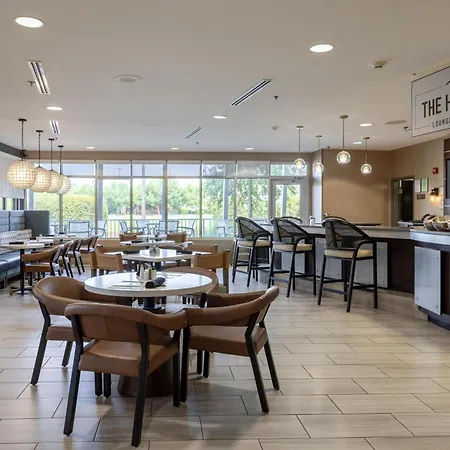 Doubletree By Hilton Hotel Savannah Airport-3
