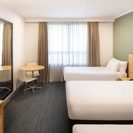 Mercure Sydney Macquarie Park-3