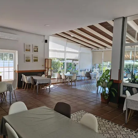 Hotel Marisma Sancti Petri-3