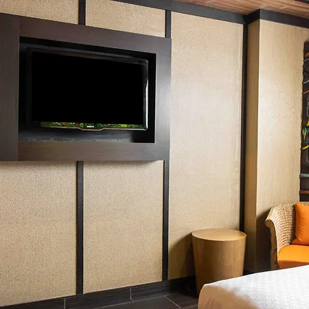 Fantasyland Hotel-3