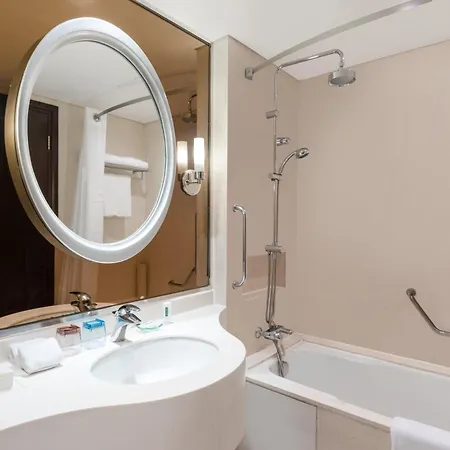 Holiday Inn Shanghai Pudong Nanpu By Ihg-3