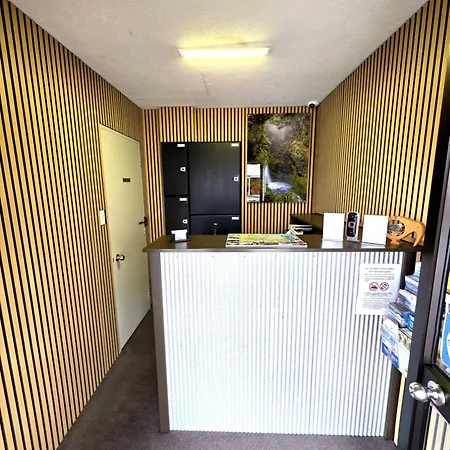 Arran Motel-2