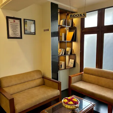 Ramee Guestline Hotel Khar-2