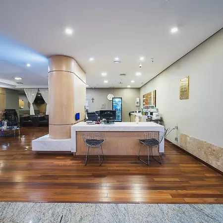 Hotel Victoria Villa Curitiba By Nacional Inn-2