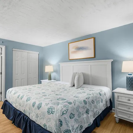 Monterey Bay Suites-2