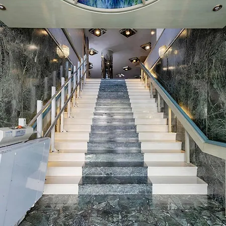 Xenophon Hotel-2