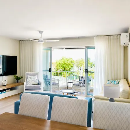 Pelican Cove Waterfront Apartments-2