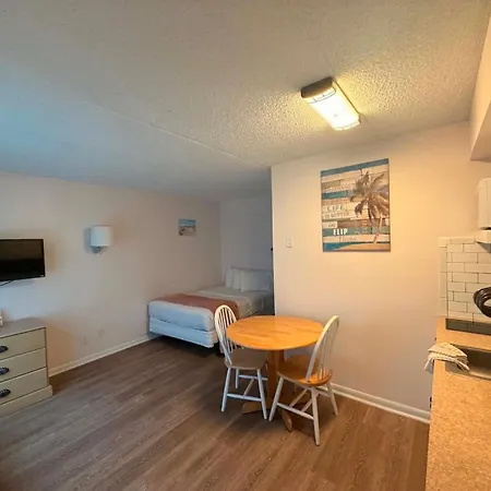 Sea Scape Inn - A Fine Family Destination-3