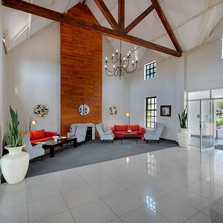 Protea Hotel By Marriott Chingola-2