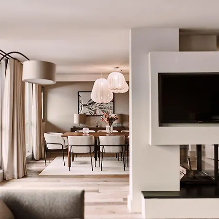 Les Suites De La Potiniere-2