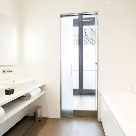 Hotel C2-2