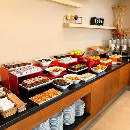 Liv City Hotels-3