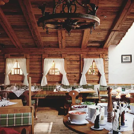 Burg Hotel Lech Am Arlberg-3