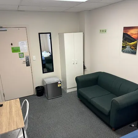 Backpackers Central Hamilton-2