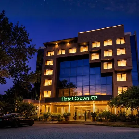 Hotel Crown Plaza Islamabad-2