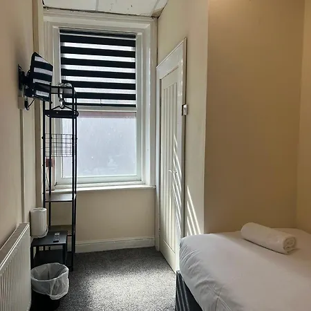 Victoria Hotel Blackpool-2