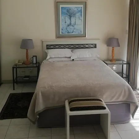 Brooklyn Lodge-2