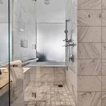 Stripviewsuites At Palms Place-3