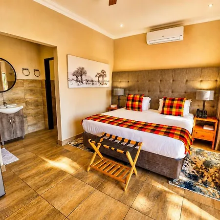 Tembo Guest Lodge-3