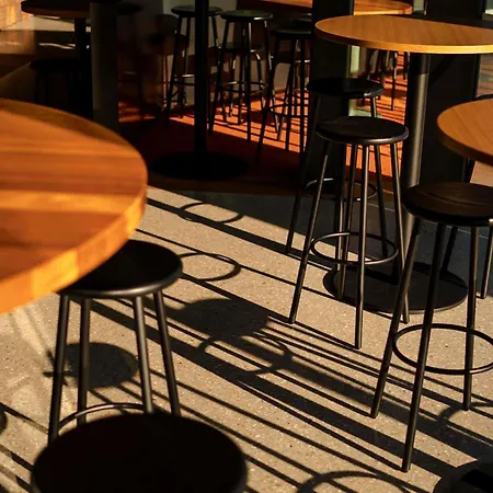 Novotel Melbourne Airport-2