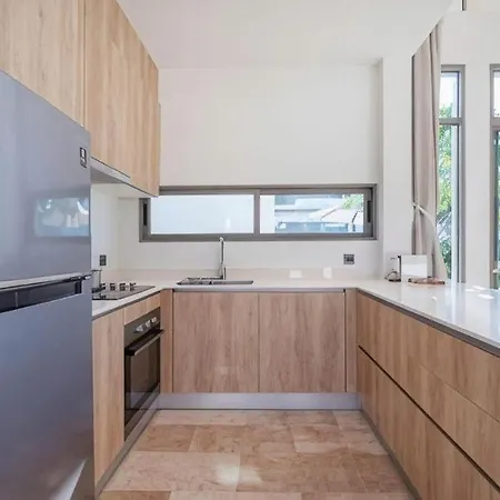 Escape Villa-2