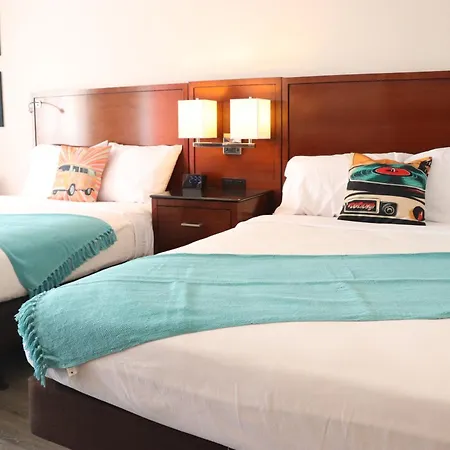 The Retro Hotel-2