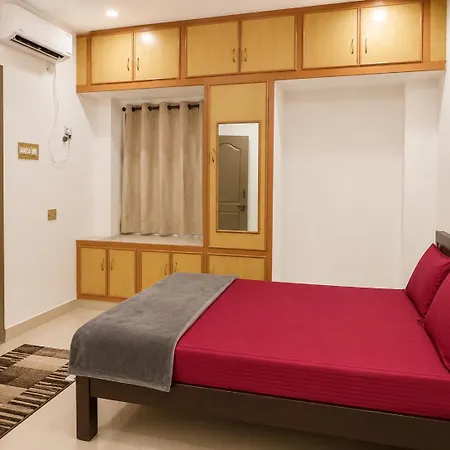 New Spacious 2Bhk Apartments In Tirupati Near Railway Station With Fully Equipped Kitchen, Ac Bedrooms, Washing Machine, 24 Hours Water, Caretaker Service, And Ample Space For Car Parking & Ideal For Families And Pilgrims-2