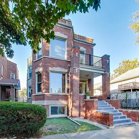 Edgewater King 1 Bd - Near Loyola, Beach &Andersonville-3