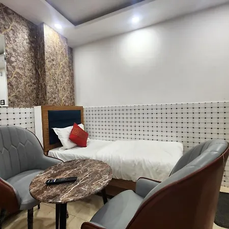 Hotel The Yuvaan Bnb- Near New Delhi Railway Station-3