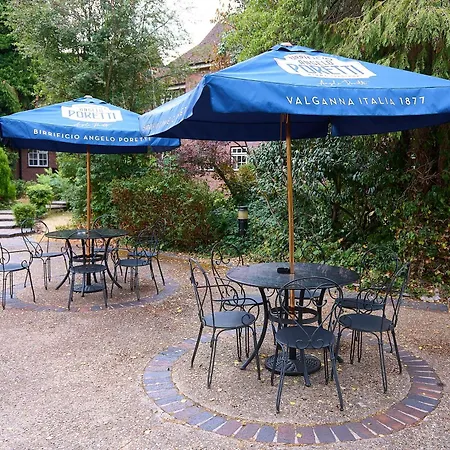 Marston Farm Hotel-3