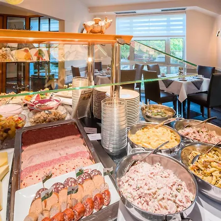 Best Western Hotel Windorf-3