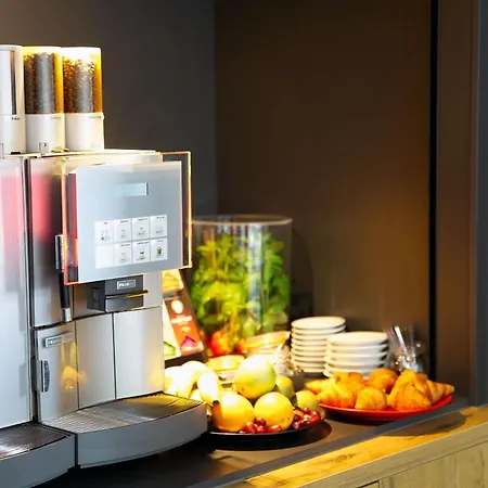 Ibis Koeln Messe-3